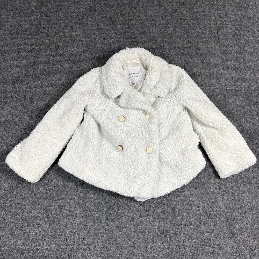 Lot Of  3 Janie And Jack Girls Clothes Size 3/4 Teddy Coat,‎ Dress, And Shorts